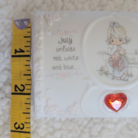 Precious Moments July Birthstone Hope Chest Gift Box - Picture 12 of 12